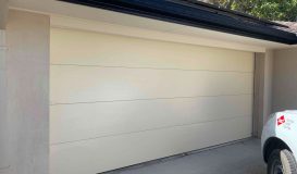 Nullarbor Panelift in Classic Cream in Goonellabah